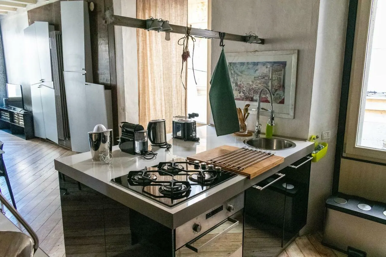 Flora Inn, Flora I - Nel Cuore Di Bergamo Alta 0*,  إيطاليا